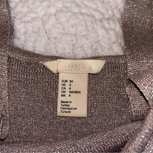 H&M Gray Ruffled Crop Tank Top - Picture 4 of 7